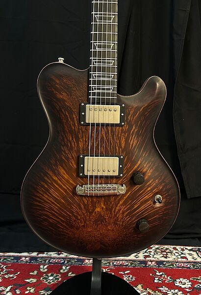 NIK HUBER Exceptional Redwood 